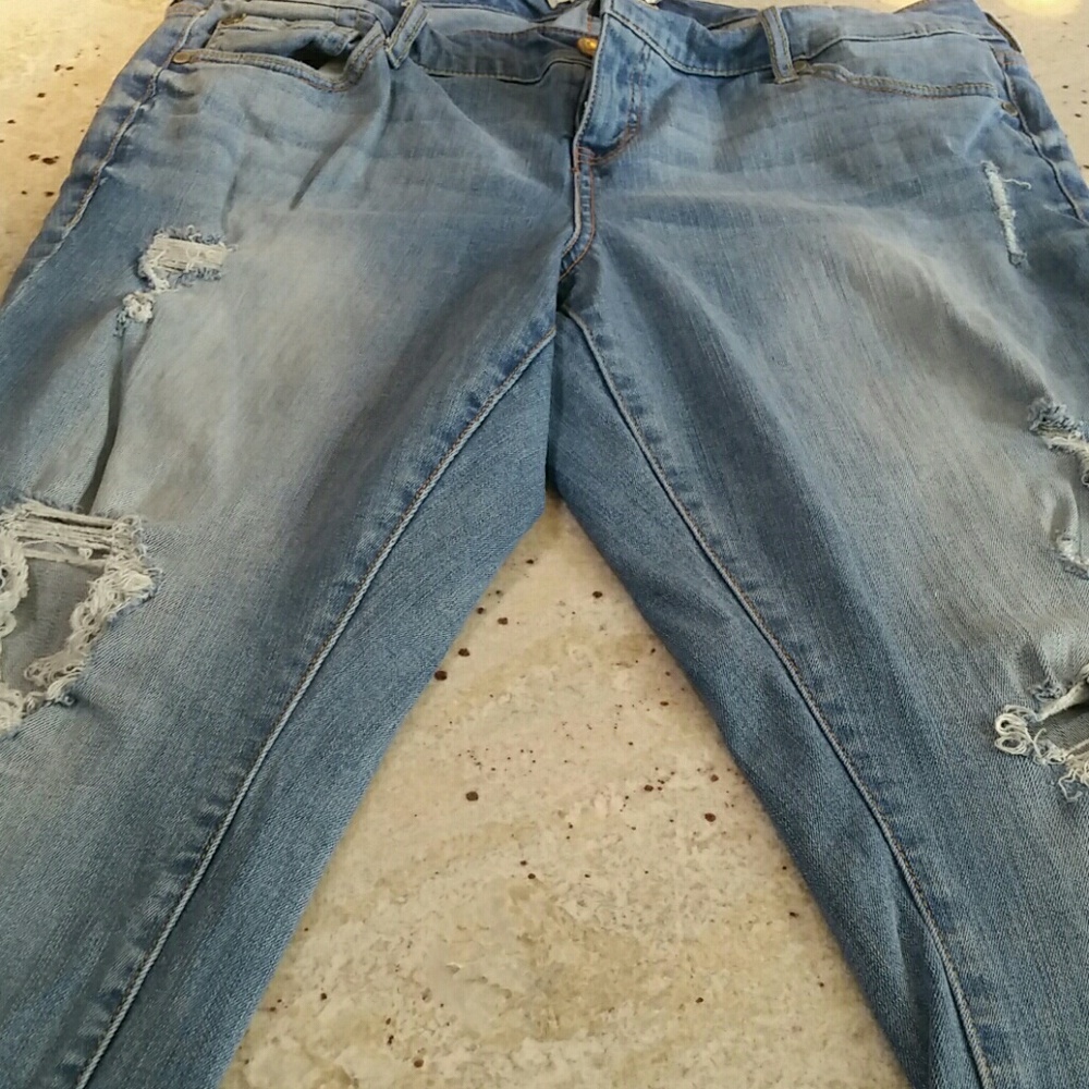 Torrid Boyfriend Cut Blue Jeans